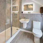 Host & - Dale End * 柯比穆尔赛德