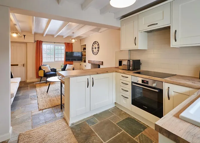 Host & - Dale End Nyaraló